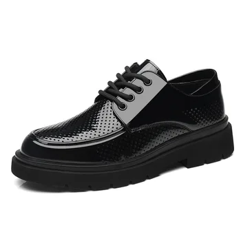 Мужская обувь с перфорацией в английском стиле, Летняя новинка 2023, Дизайнерская Кожаная деловая обувь, сандалии, мужская модная Повседневная черная обувь для мужчин